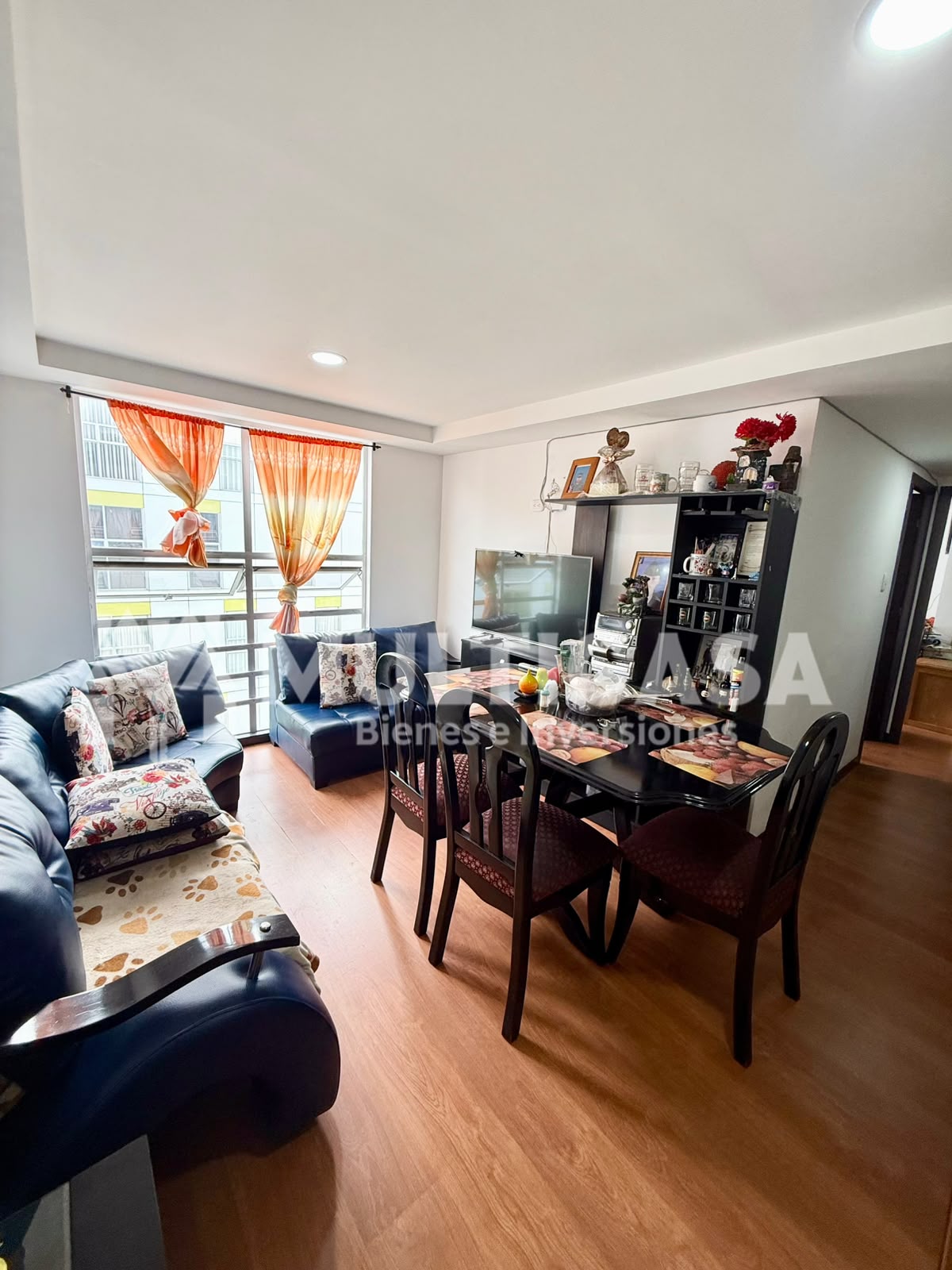 Foto adicional de Se vende apartamento
